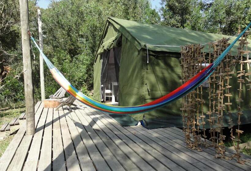 چادر با خدمات رفاهی استاندارد, Pueblo Barrancas