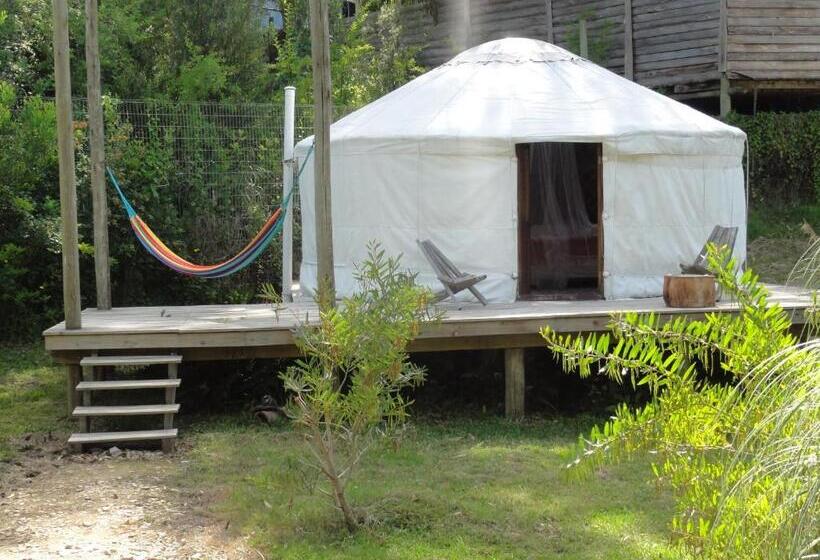 چادر با خدمات رفاهی استاندارد, Pueblo Barrancas