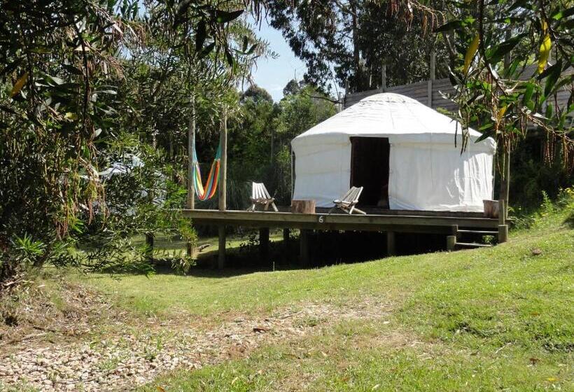 چادر با خدمات رفاهی استاندارد, Pueblo Barrancas