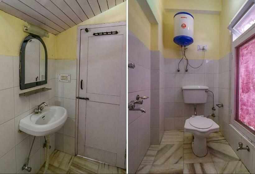 اتاق اجرایی سه نفره, Fabhotel Shandela Near Mall Road