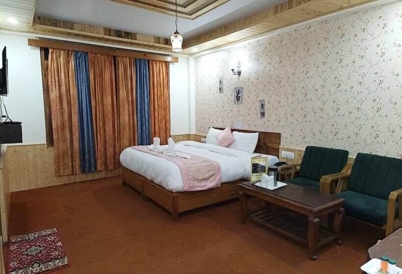 غرفة عائلية, Fabhotel Shandela Near Mall Road