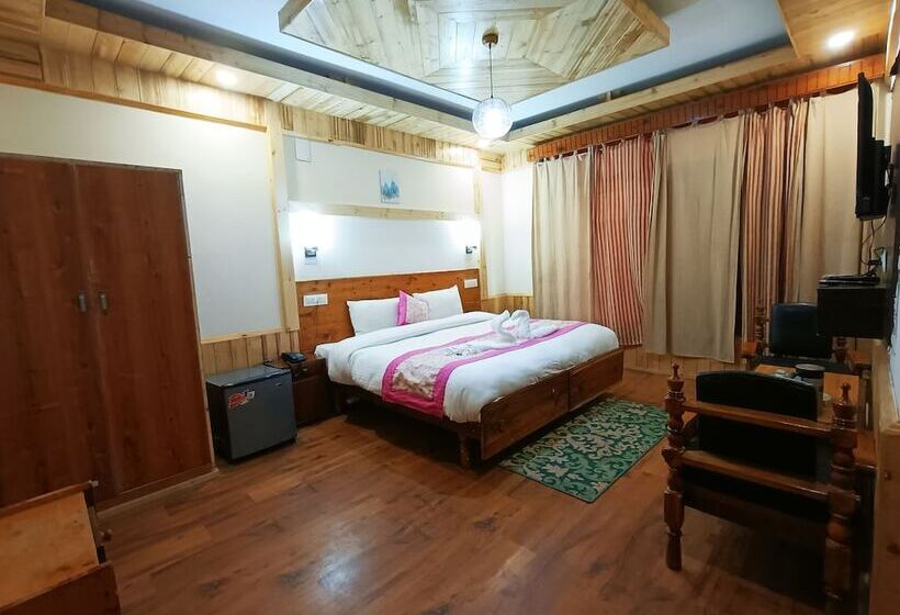 اتاق خانوادگی, Fabhotel Shandela Near Mall Road