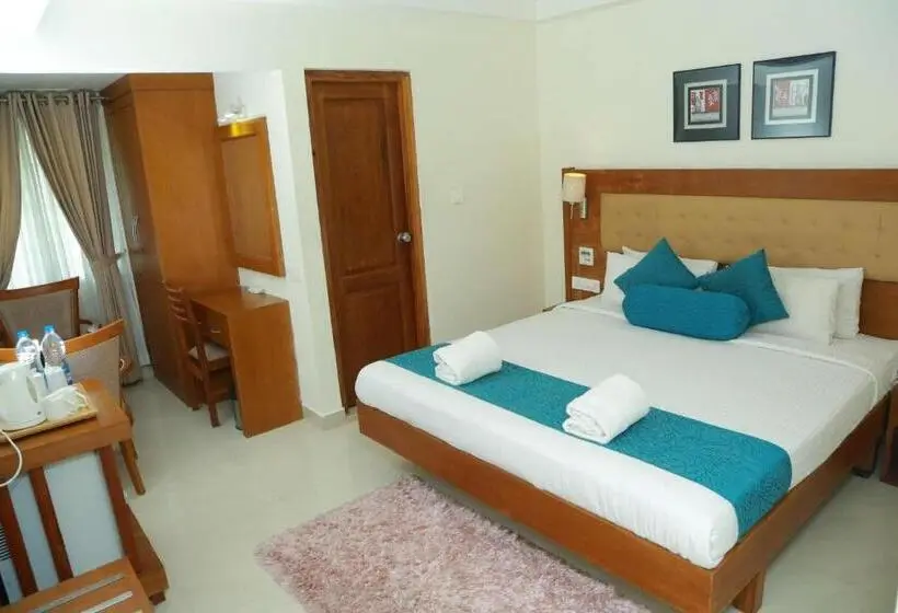 スイート, Vishnu Inn