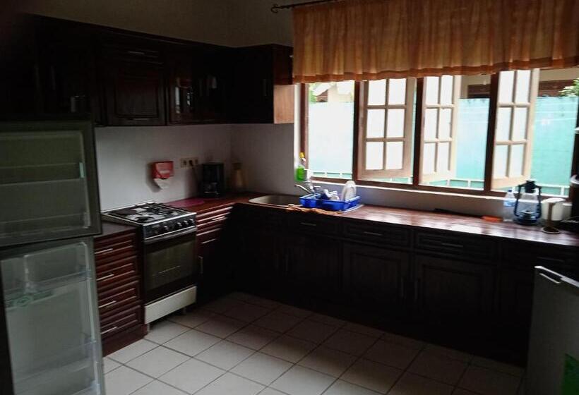Вилла 1 Спальня Вид на Сад, White Bridge House & Resort