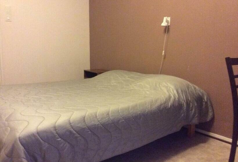 חדר סטנדרט, Leo Hotelli