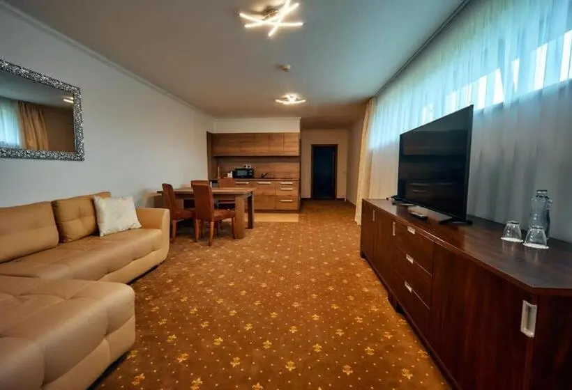 سوئیت کلاسیک, President Hotel Montfort