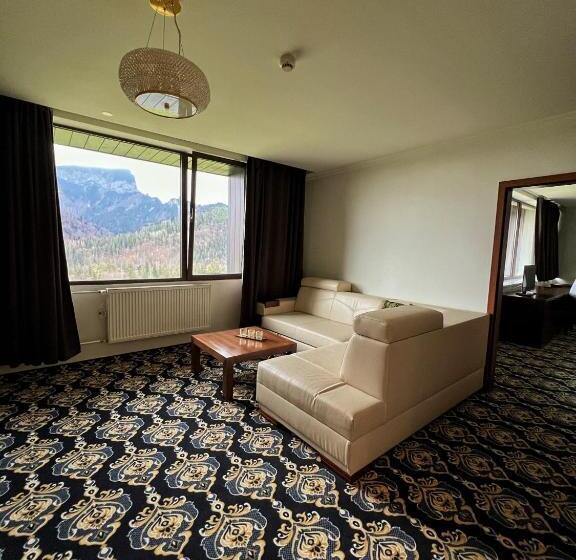 Люкс Deluxe Вид на Горы, President Hotel Montfort