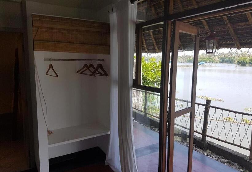 كابينة, Les 3 Elephants