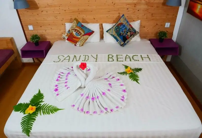 スタンダードバンガロー, Sandy Beach Bungalows