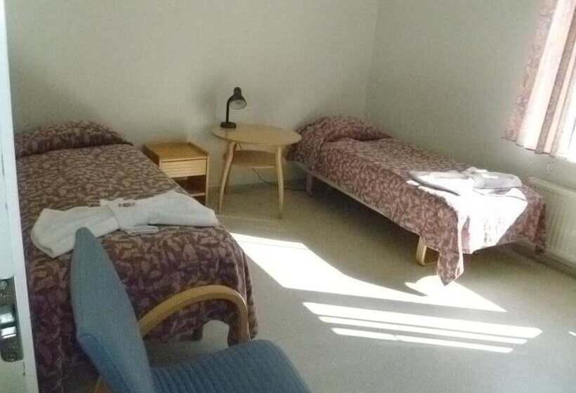 标准间, Summer Hotel Opera