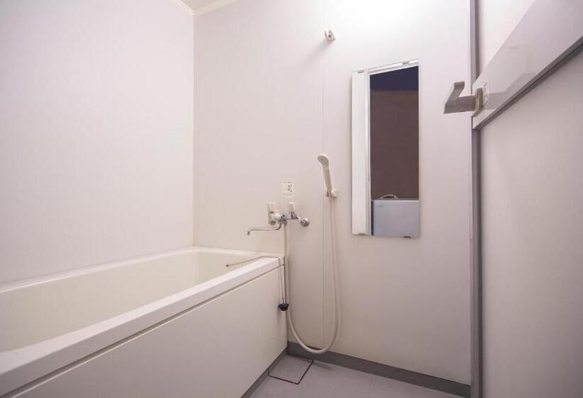 דירת 5 חדרי שינה, 045 Hostel Yoshidamachi