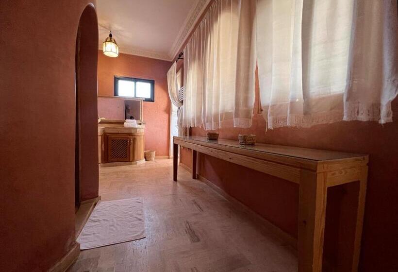 Номер Superior, Les Dunes De Guemassa