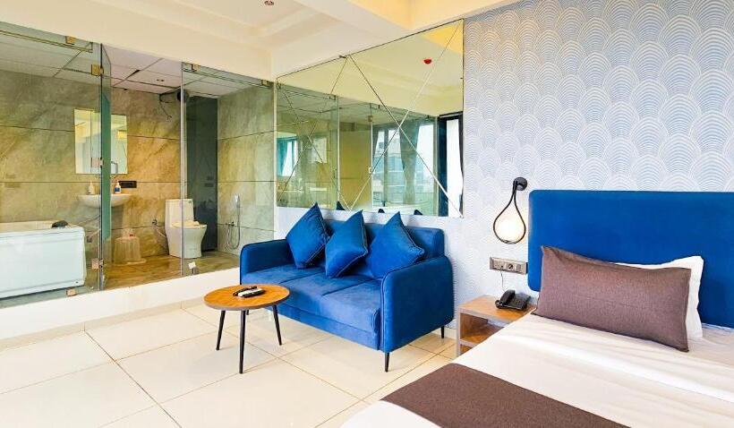 스위트 킹사이즈 침대, Nova Bizz