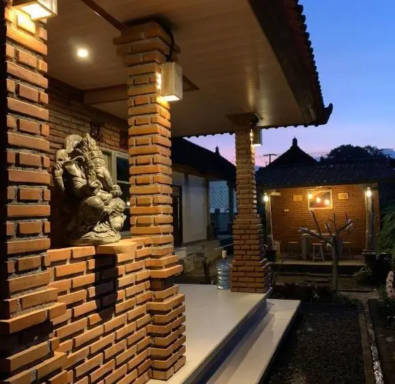 スタンダードルーム, Ambara Guest House