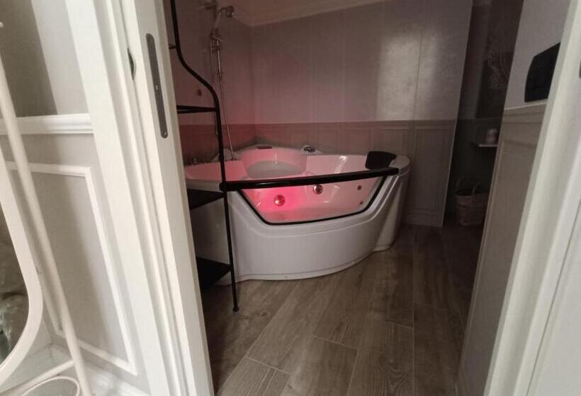 غرفة قياسية سرير كينج, Relais Tiaré Bed And Breakfast