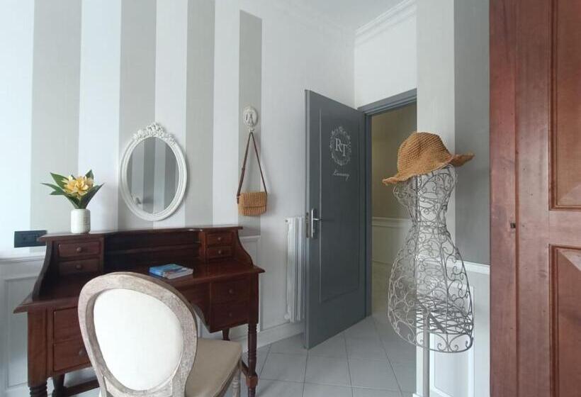 جناح جونيور مطلّ علي البحر, Relais Tiaré Bed And Breakfast