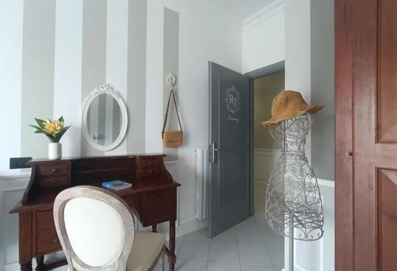 オーシャンビュージュニアスイート, Relais Tiaré Bed And Breakfast
