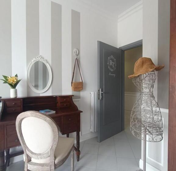 سوییت جونیور با چشم‌انداز دریا, Relais Tiaré Bed And Breakfast