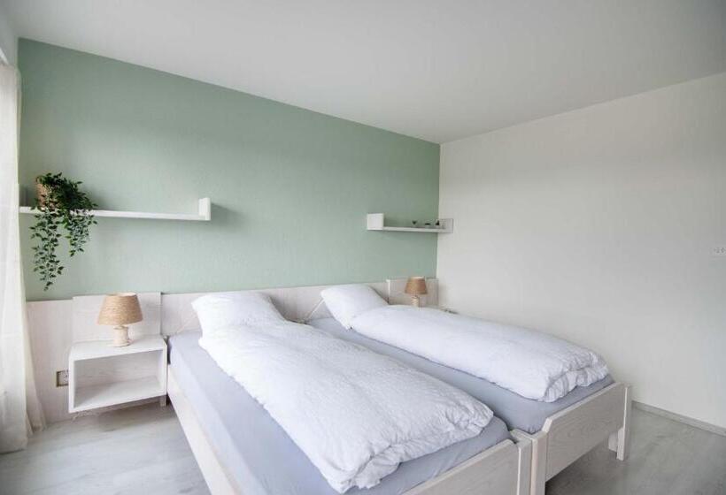 スタンダードルーム, B&b Mont Crosin