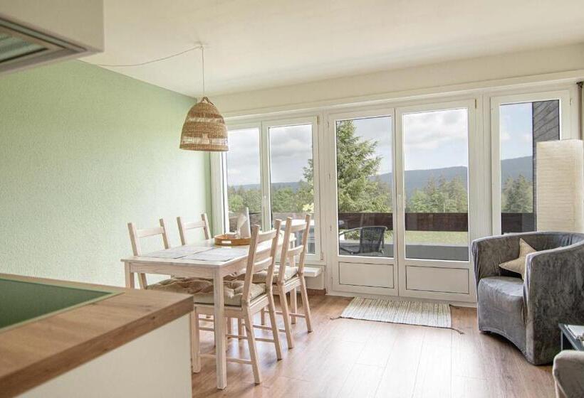 バルコニー付き１ベッドルームアパートメント, B&b Mont Crosin