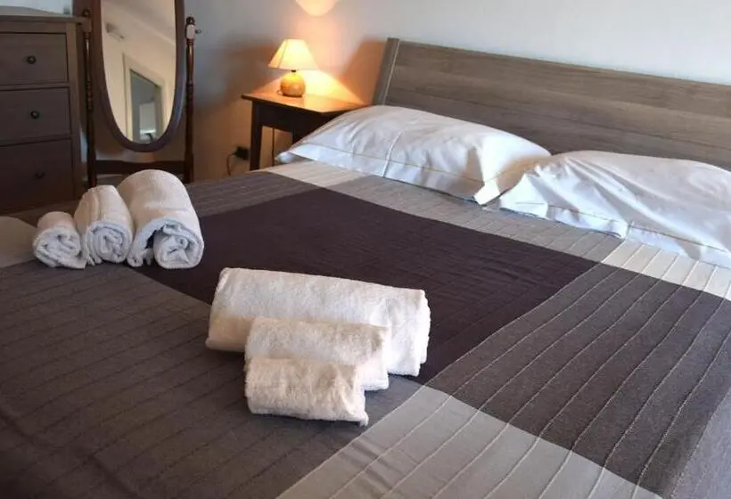 اتاق استاندارد چهار تخته, Bed And Breakfast Bellini