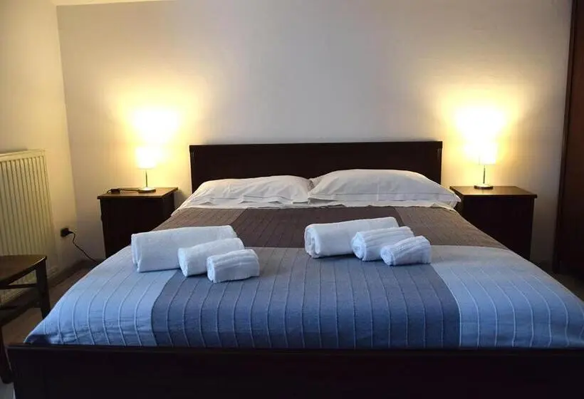 اتاق استاندارد چهار تخته, Bed And Breakfast Bellini