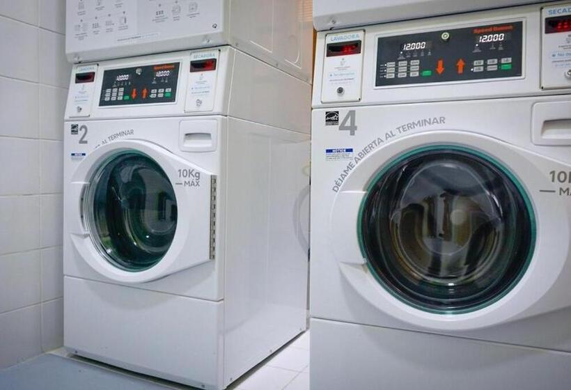 آپارتمان خانواده 1 خوابه, Colonia Suites 722