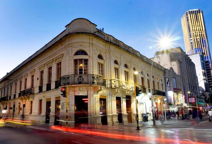 استودیوی استاندارد با تخت دوبل, Colonia Suites 722