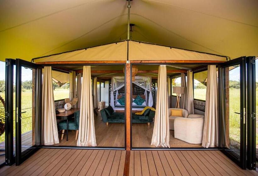 جناح, Escarpment Serengeti Luxury Camp