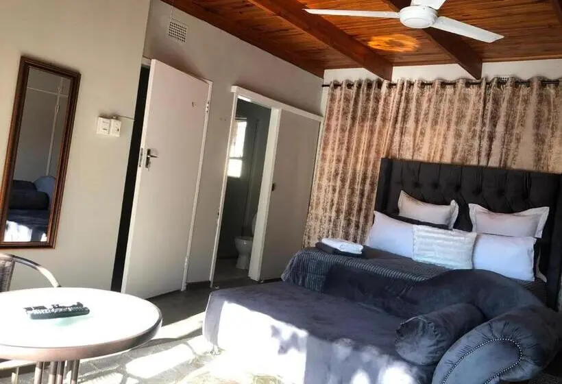 Standard-huone Parveke, Esibayeni Guesthouse