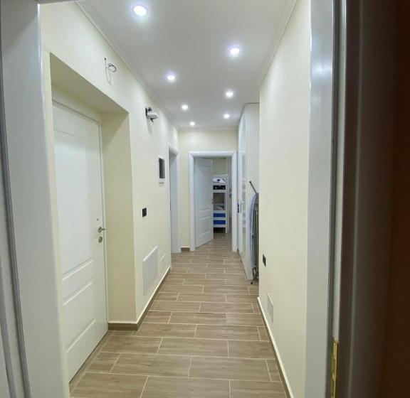 Номер Стандарт Трехместный, Nina Guest House