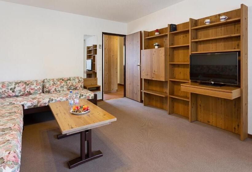 2 Bedrooms Apartment Mountain View, Resort Al Centro