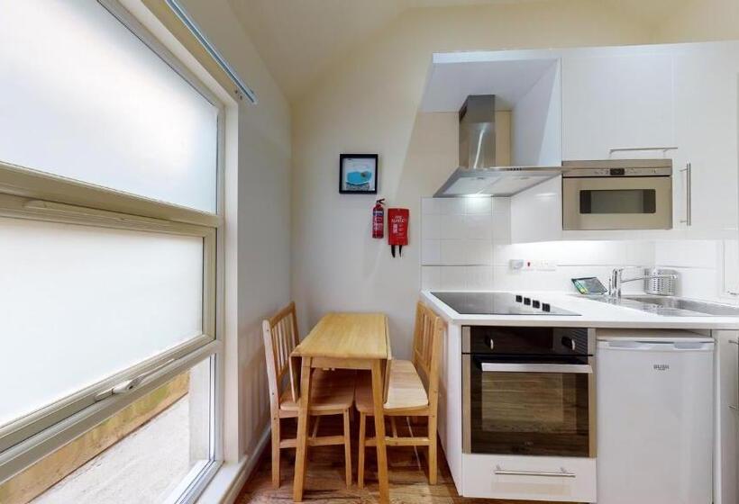 スタンダードスタジオ, St Pauls Studios 20