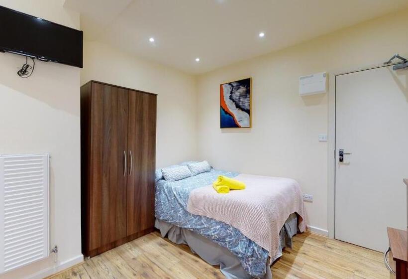 スタンダードスタジオ, St Pauls Studios 20