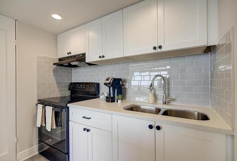 شقة غرفتين, The Wayland Apartments By Barsala