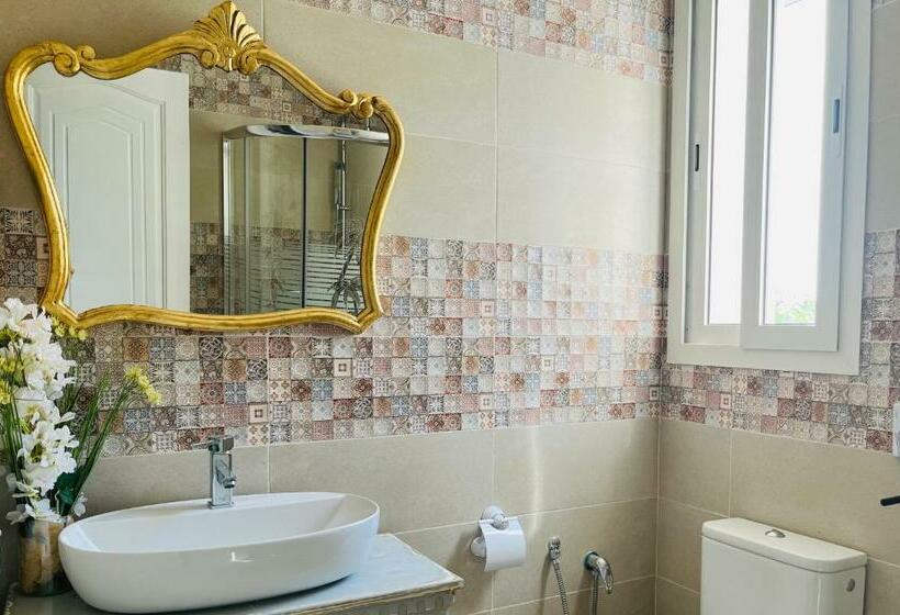 اتاق استاندارد با بالکن, Dar Khereddine