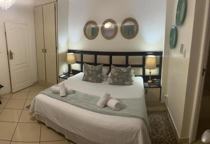 Трехместный Номер Deluxe, Whalesong Guest House