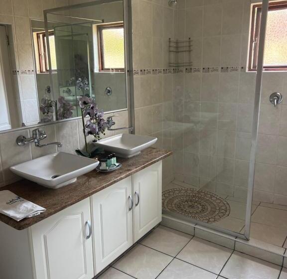 수피리어 룸, Whalesong Guest House