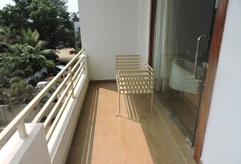 豪华房间, The Valampuri