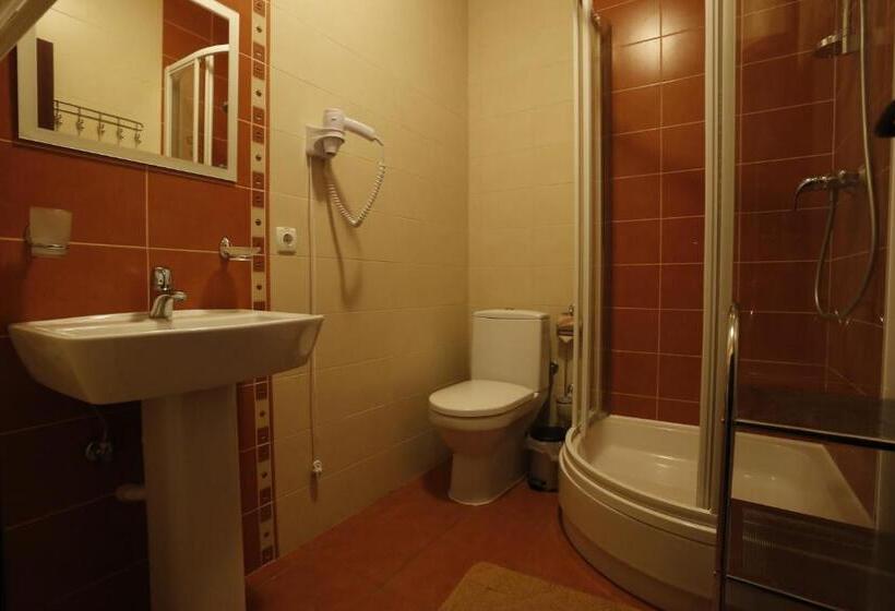 سوییت, Tsvit Paporoti