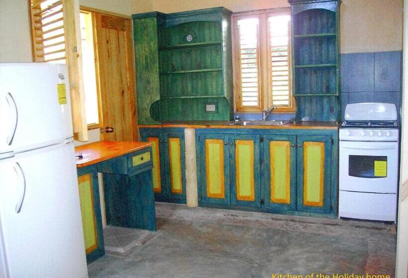 خانه 1 خوابه, La Hacienda Hostel