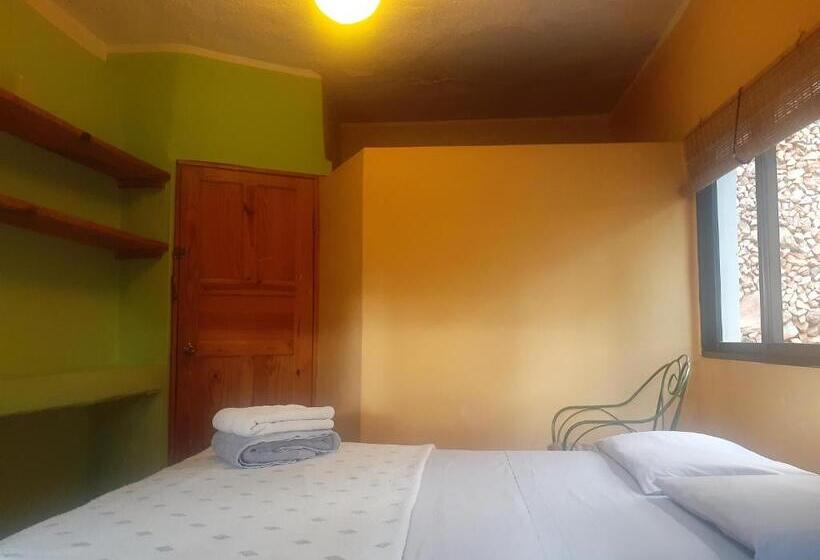 اتاق اکونومی, La Hacienda Hostel