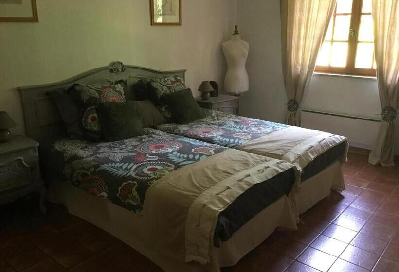 Номер Стандарт, Villa Isadra