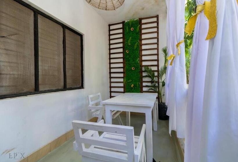 آپارتمان 1 خوابه با چشم‌انداز استخر, Cool Breeze Studio