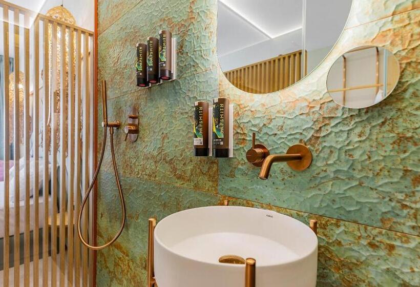 חדר דלוקס נוף לים, Casa Deniso   The Home Of Chill