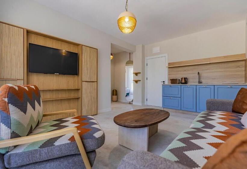 1 Bedroom Apartment City View, Casa Deniso   The Home Of Chill