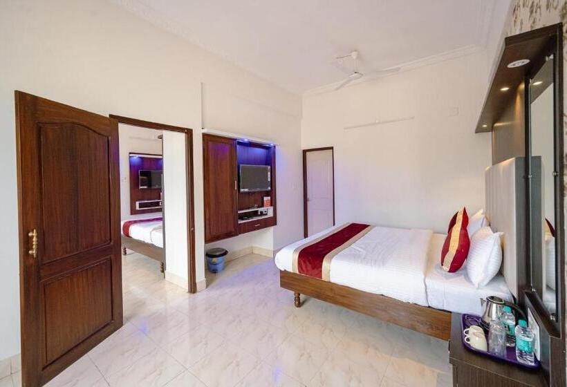 סוויטה משפחתית, Durga International