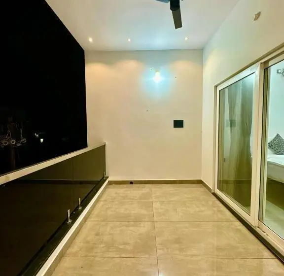 ３ベッドルームアパートメント, Lavish Homestay