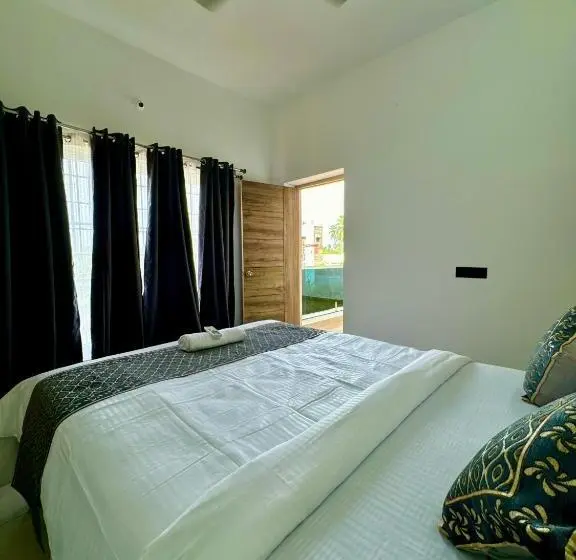 プール付き１ベッドルームヴィラ, Lavish Homestay