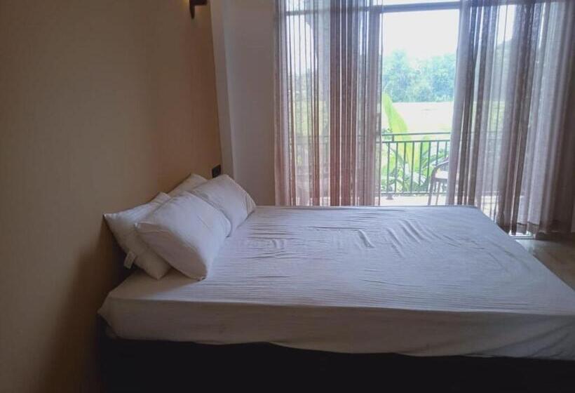 스탠다드 발코니 룸, Paddy Bungalow